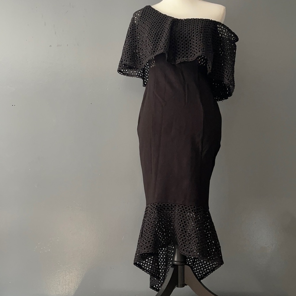 Elliatt beautiful black Asymmetric Dress